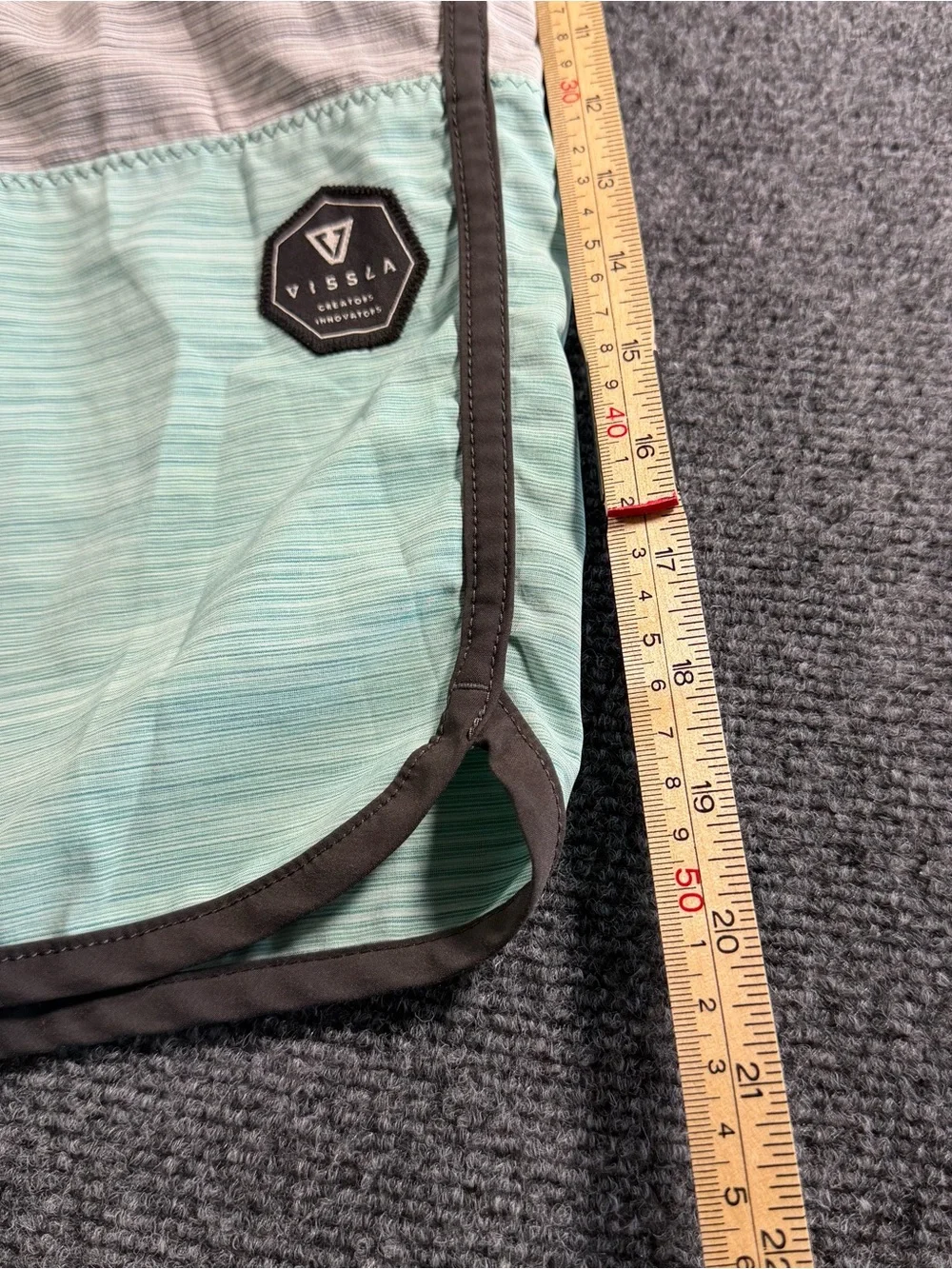 Vissla Men's Board Shorts Teal/ Gray Size 36 Beach Swimsuit Cruise Coastal Surf